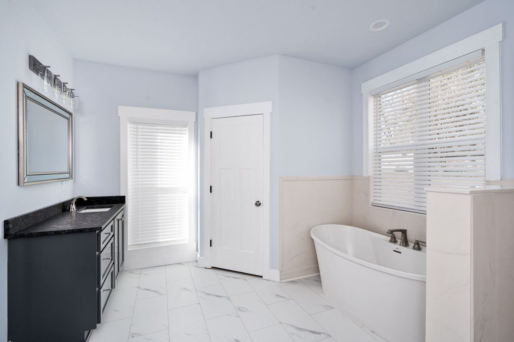The Brick Cottage bathroom