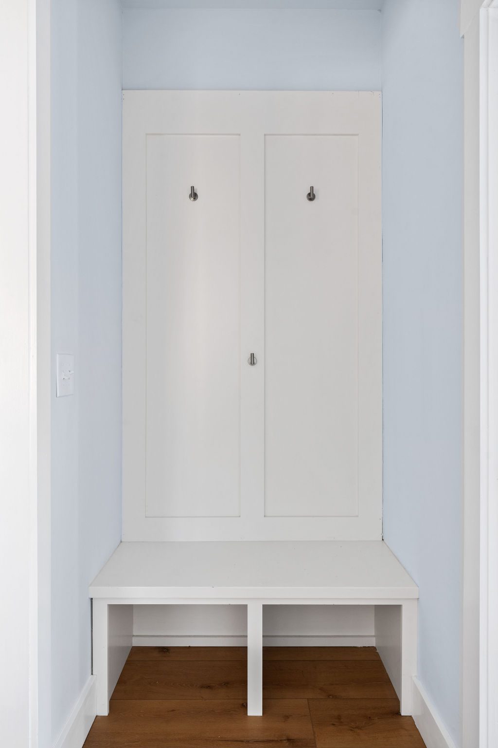 The Brick Cottage mudroom bench